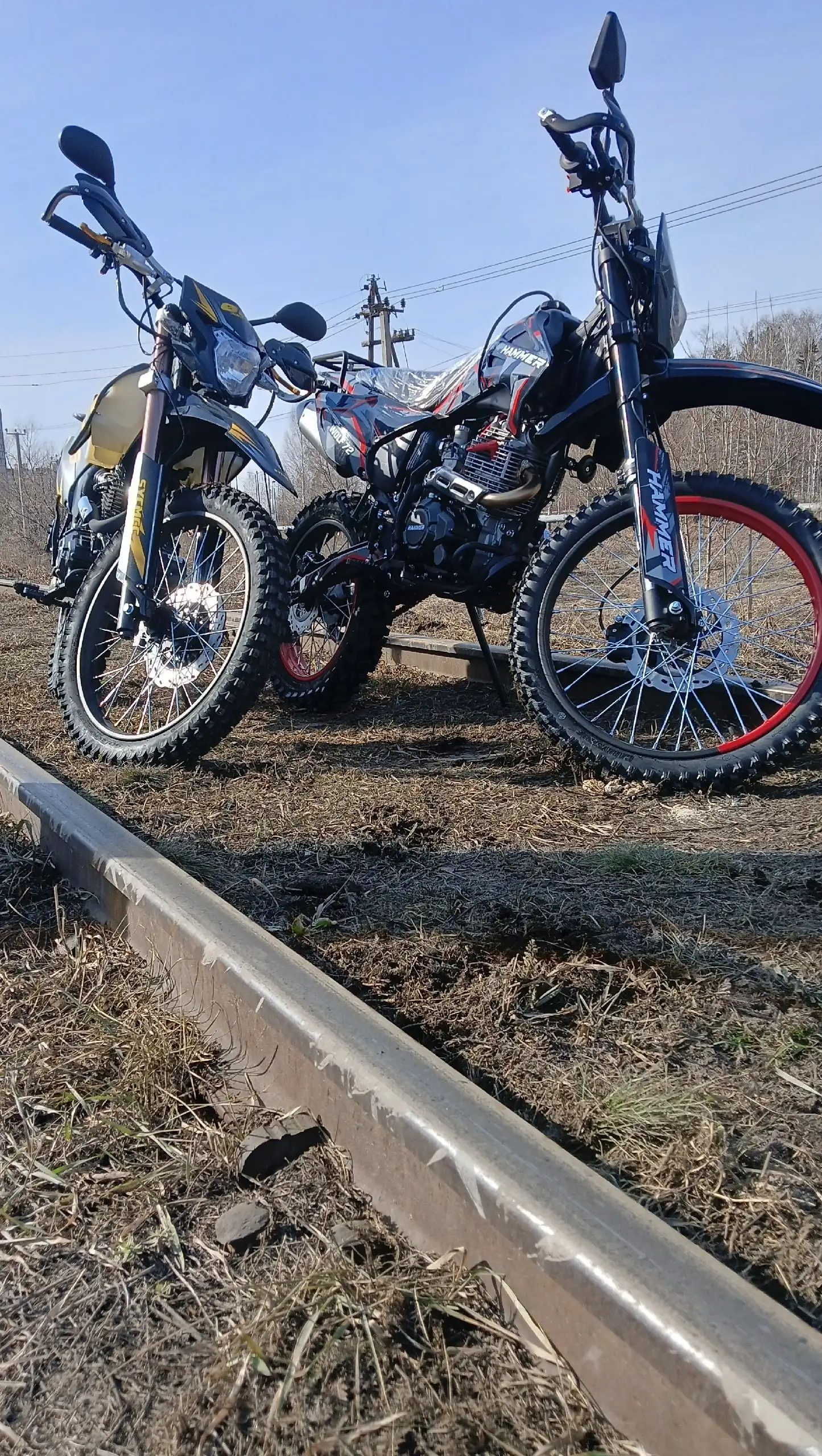 Продажа мотоциклов Эндуро 300 и скутера TANK 150 - Мотоциклы и мототехника (Авто) в Омск