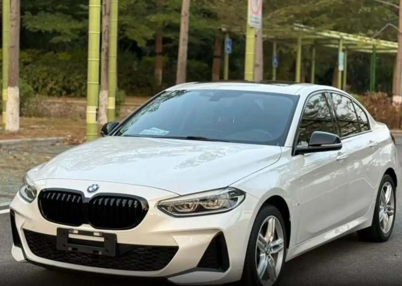 BMW 1 Series 120i M Sport 2021 года - Легковые автомобили (Авто) в Омск