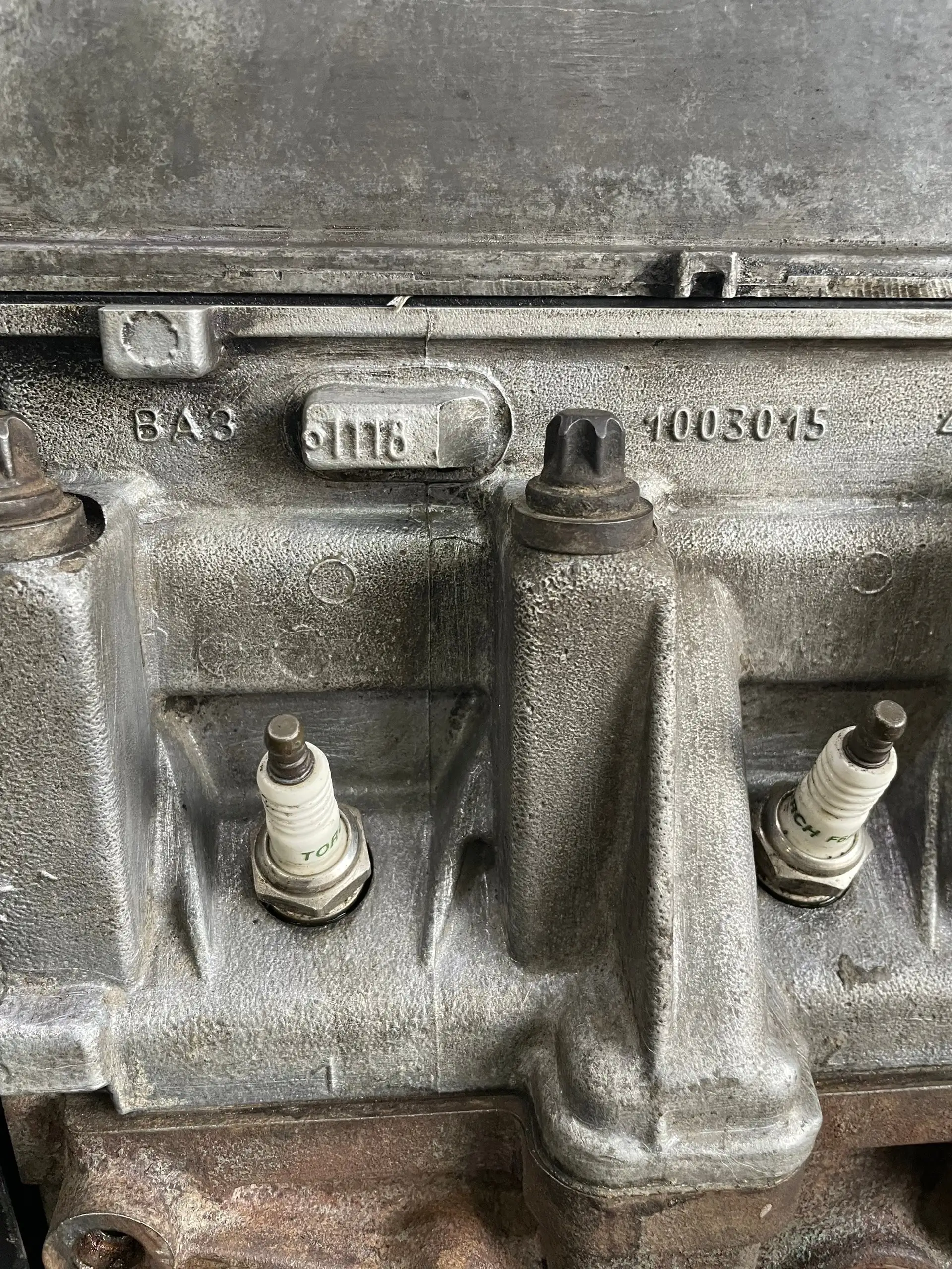 Продам двигатель Гранта с короткими поршнями - Запчасти (Авто) в Омск