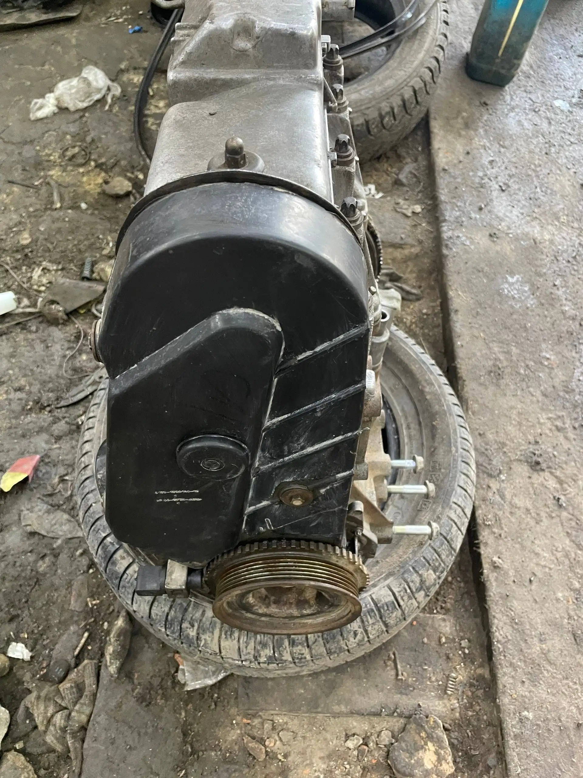 Продам двигатель Гранта с короткими поршнями - Запчасти (Авто) в Омск