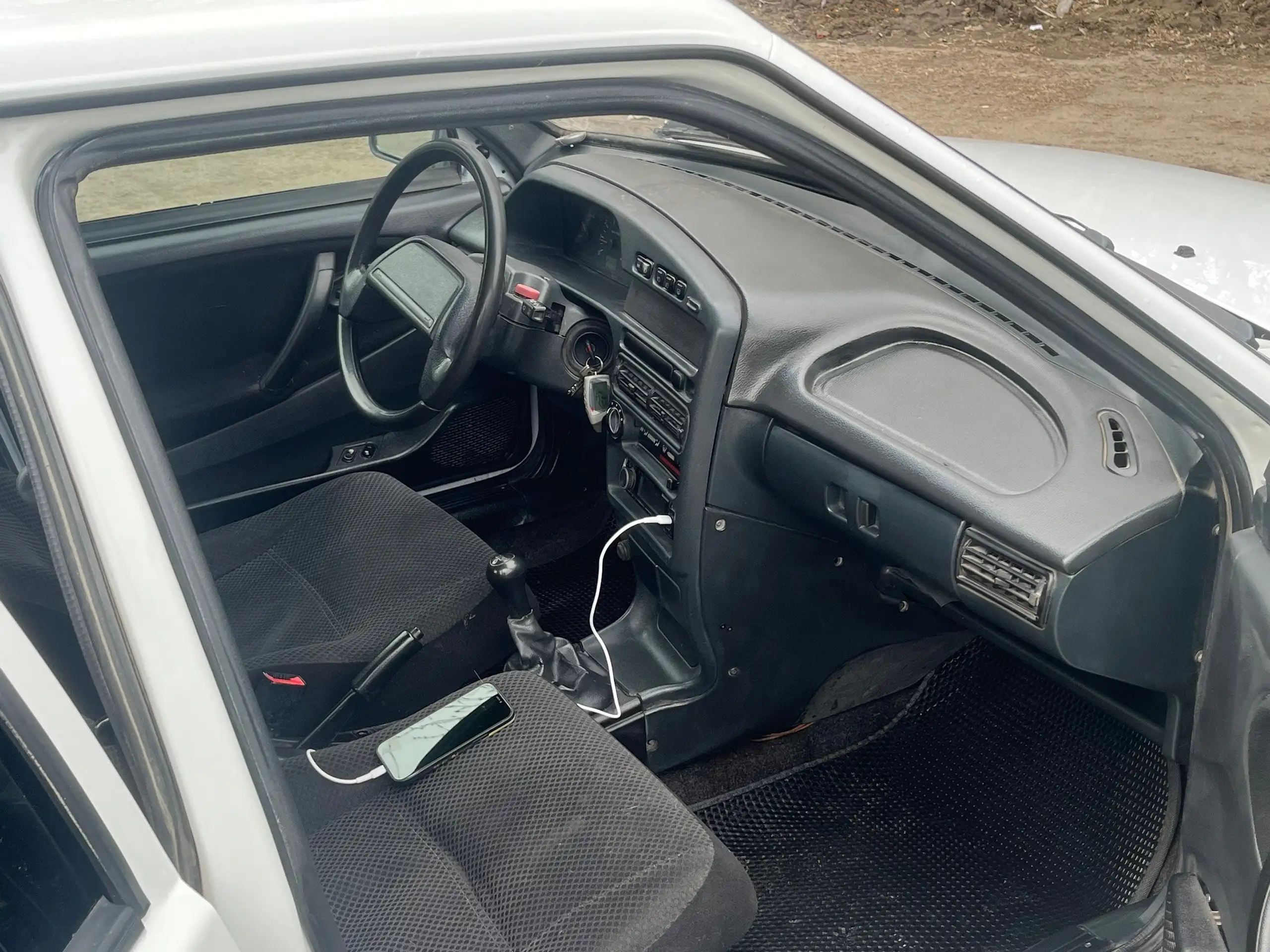 Продам ВАЗ 2114 2013 года в белом цвете - Легковые автомобили (Авто) в Омск