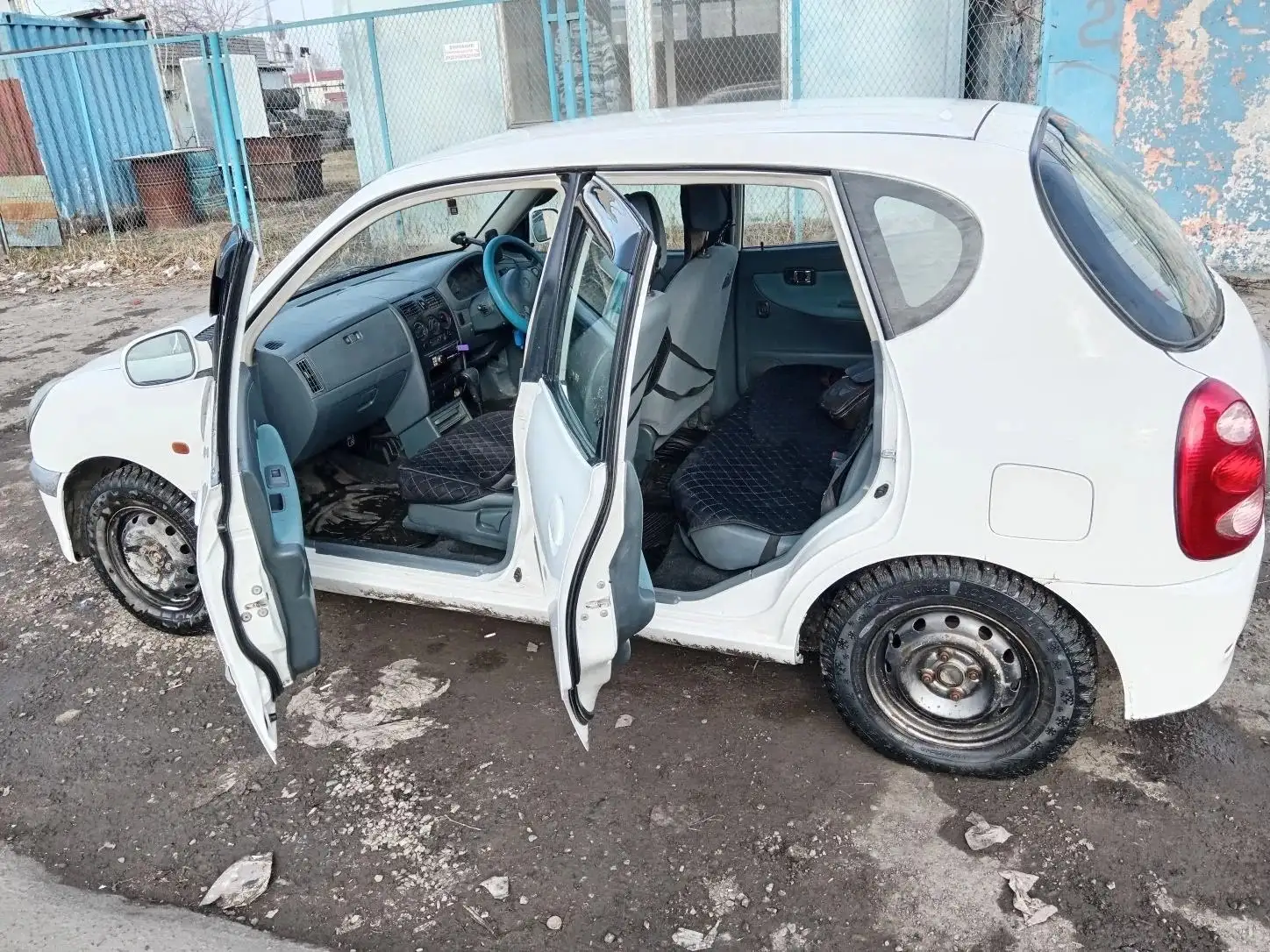 Продам машинку на полном ходу - Авто в Омск