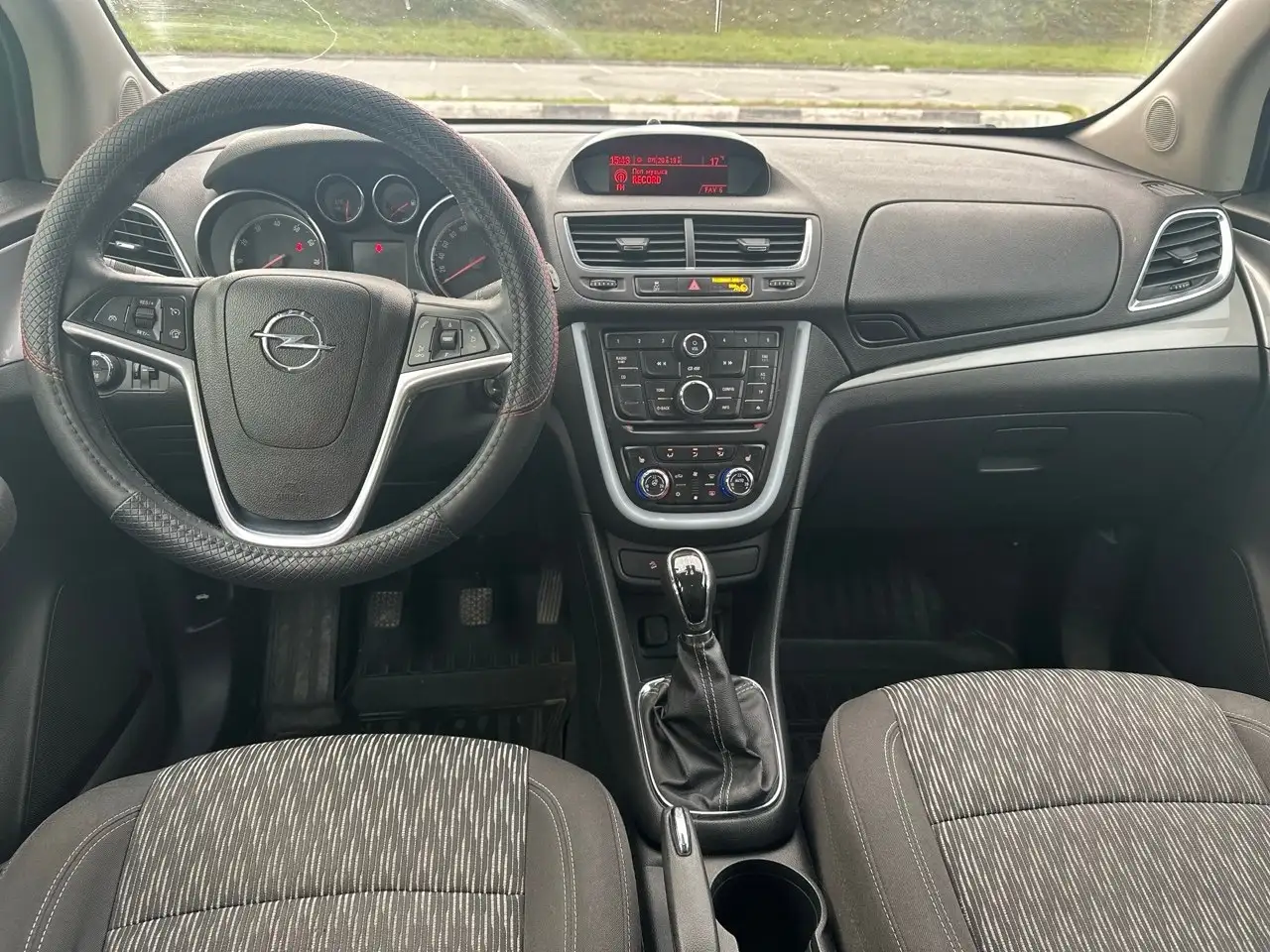 Opel Mokka 2013 года в отличном состоянии - Авто в Омск