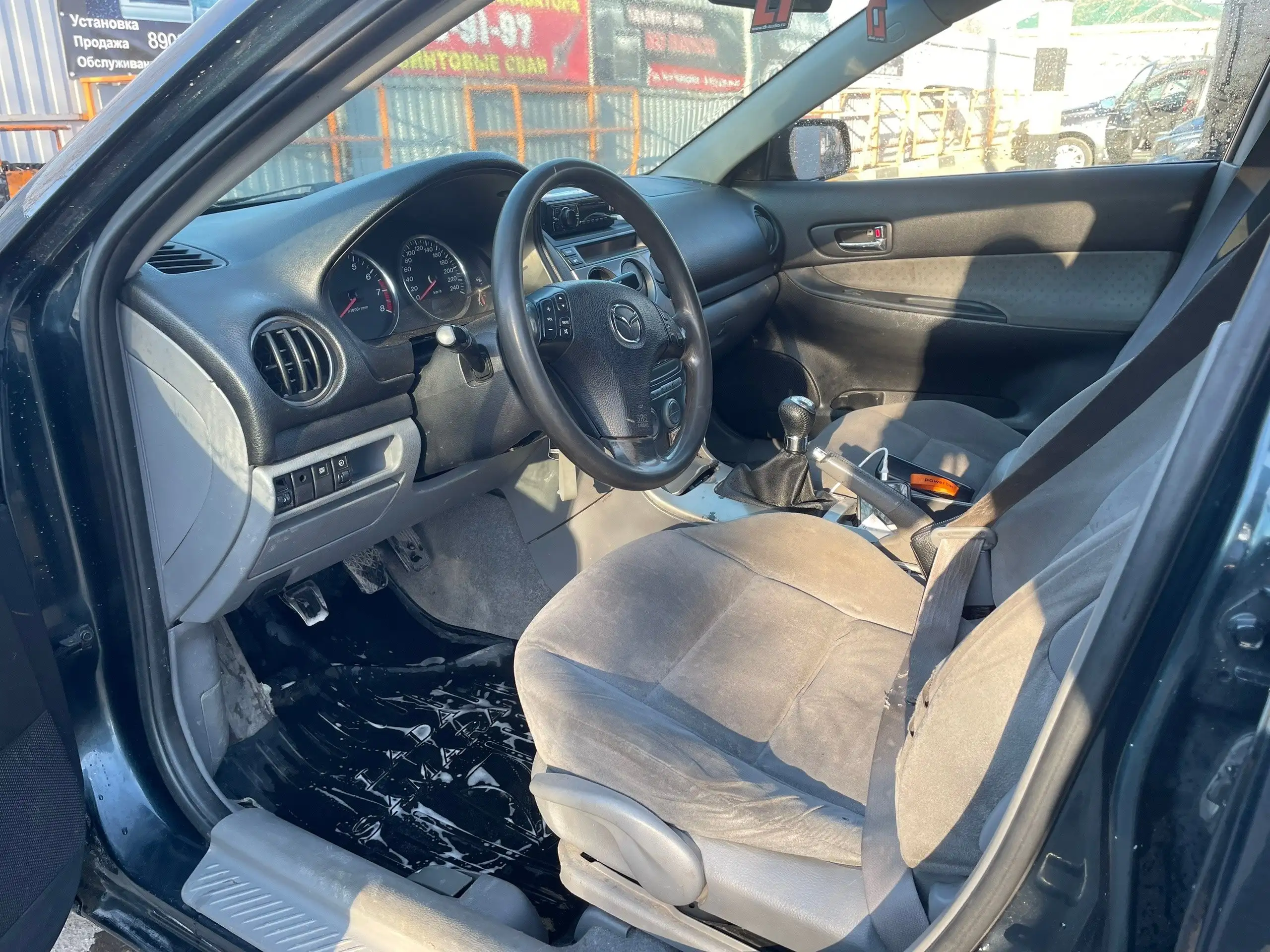 Автомобиль с газовым оборудованием в отличном техническом состоянии - Авто в Омск