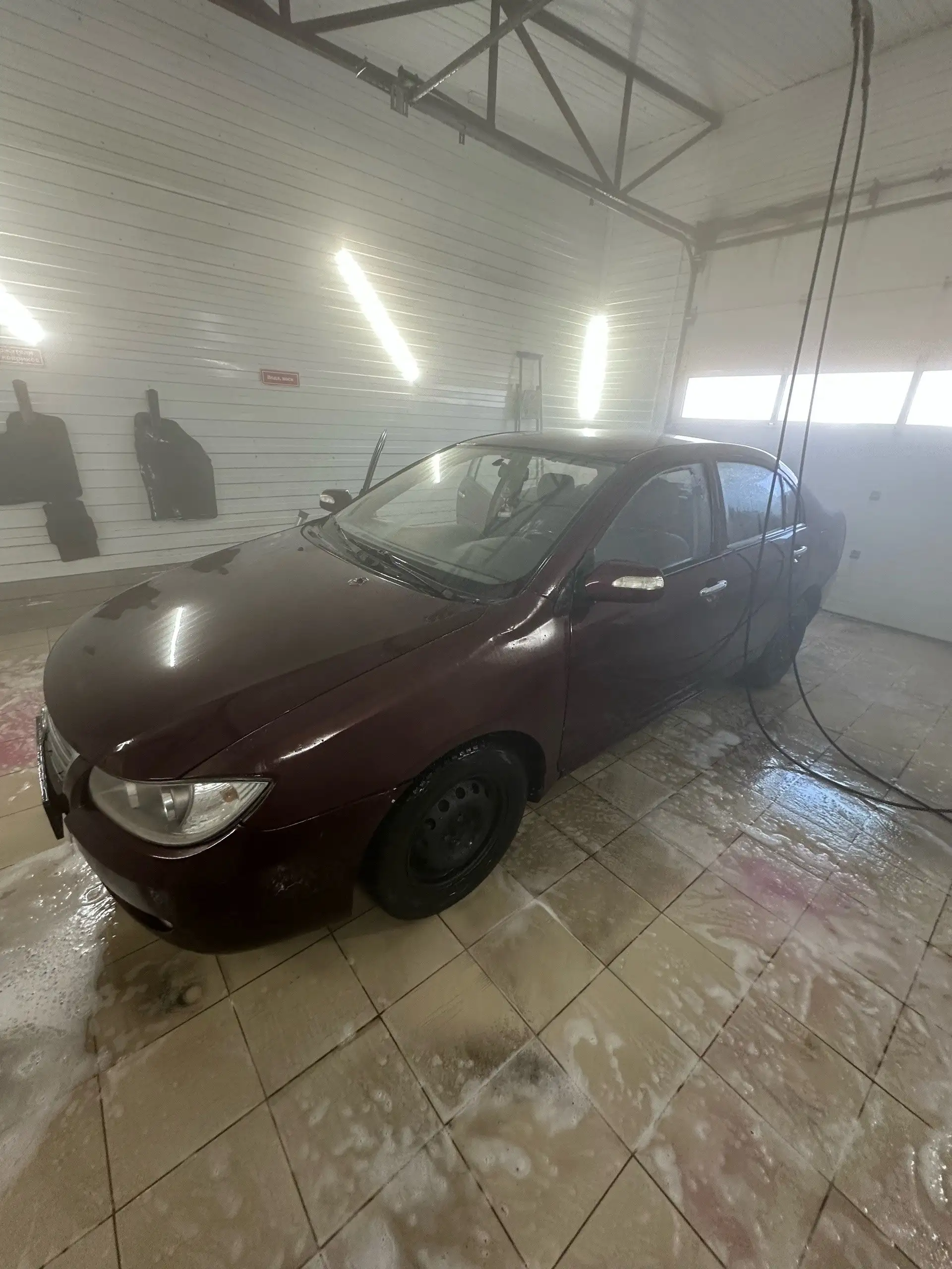 Продажа автомобиля 2012 года - Авто в Омск