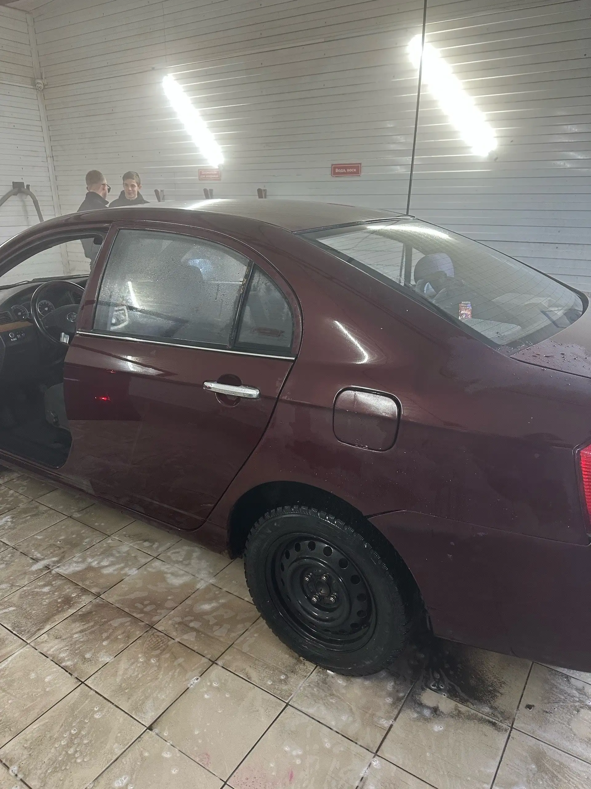 Продажа автомобиля 2012 года - Авто в Омск