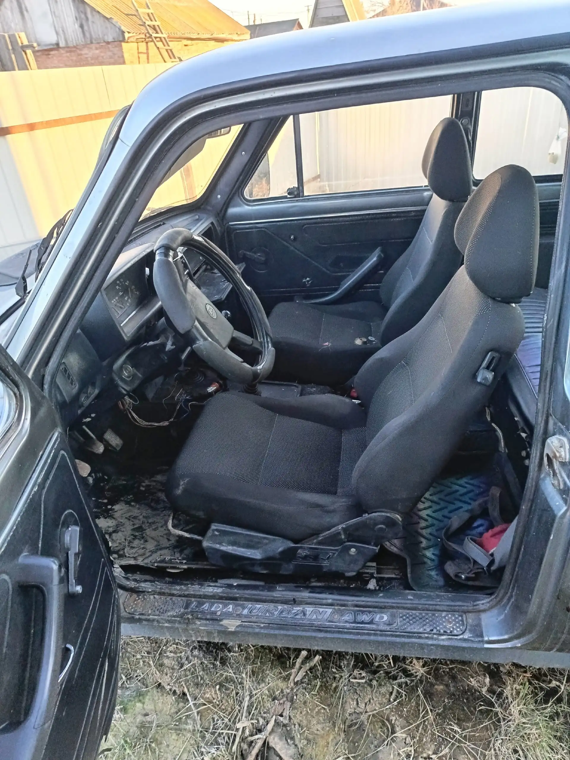 Продажа автомобиля Нива - Авто в Омск