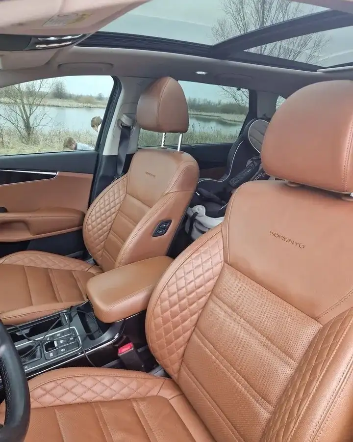 Продам Kia Sorento 2018 дизель 2.2 - Авто в Омск