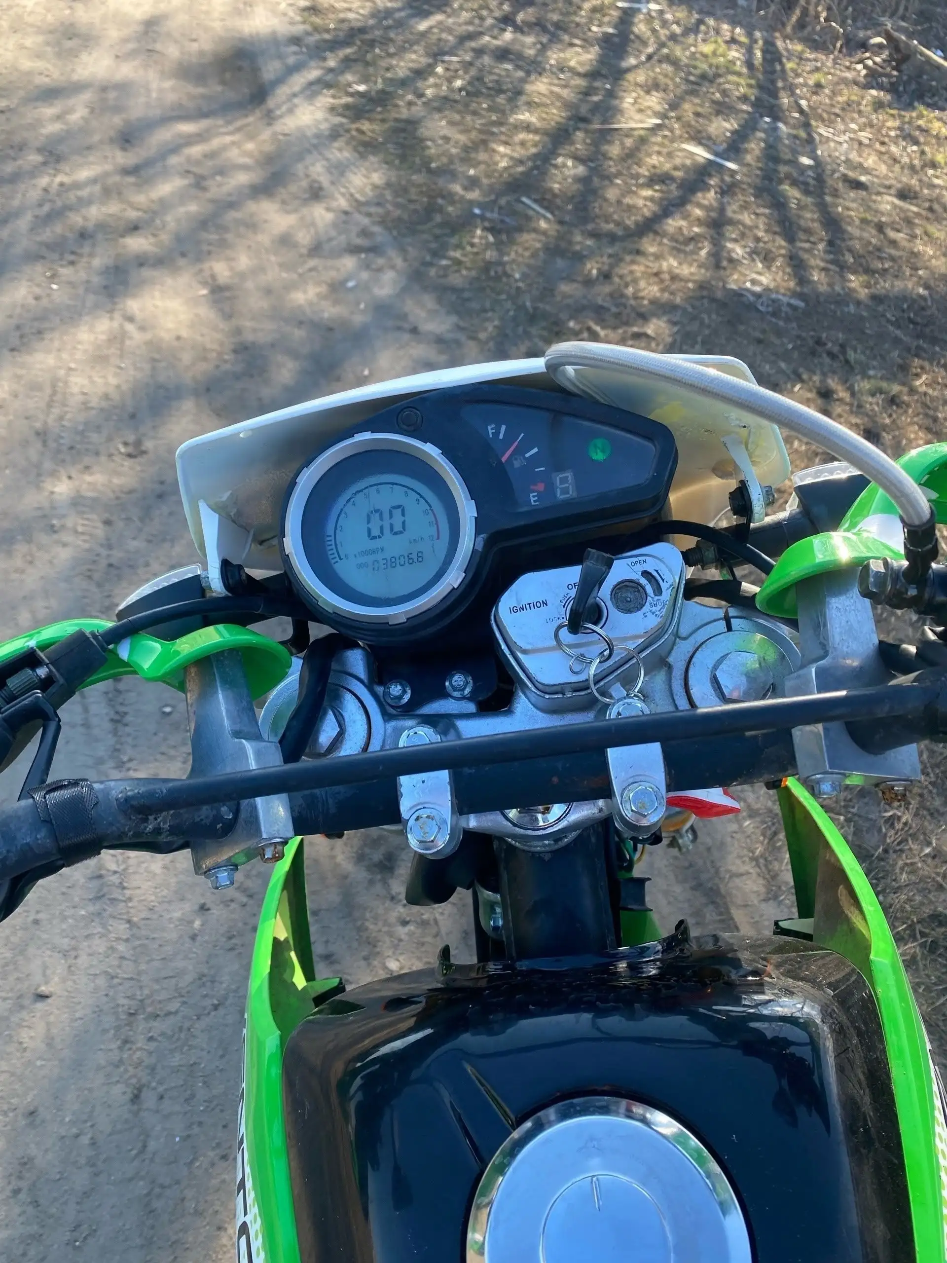 Обмен айфона на эндуро 90-250 кубов - Мотоциклы (Авто) в Омск