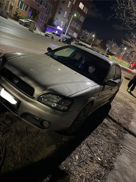 Subaru Legacy B4 2002 года - Грузовики и спецтехника в Омск