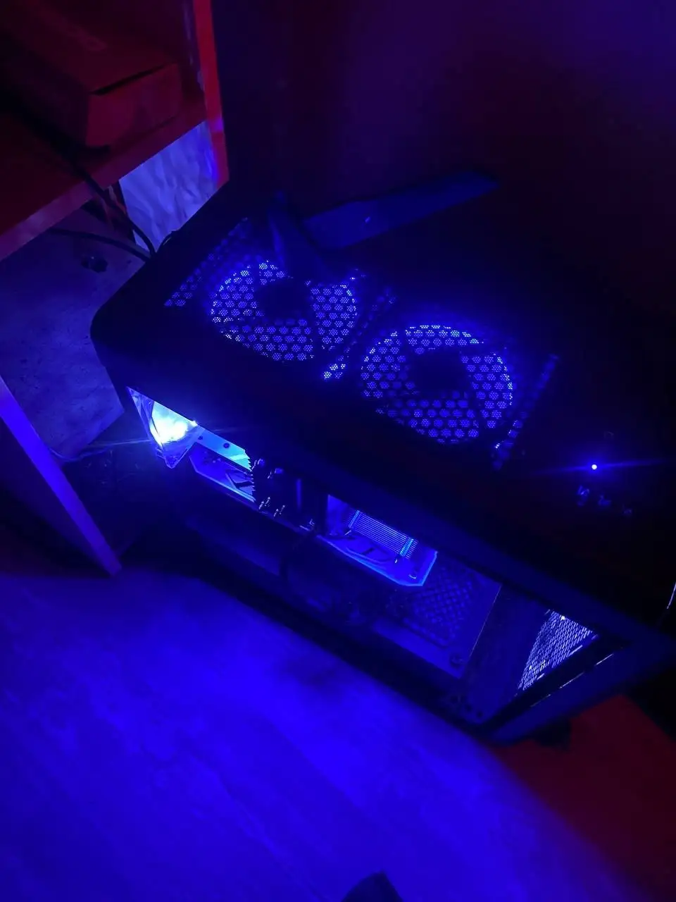 Продажа игрового компьютера с монитором и периферией - Компьютеры и комплектующие (Электроника) в Омск