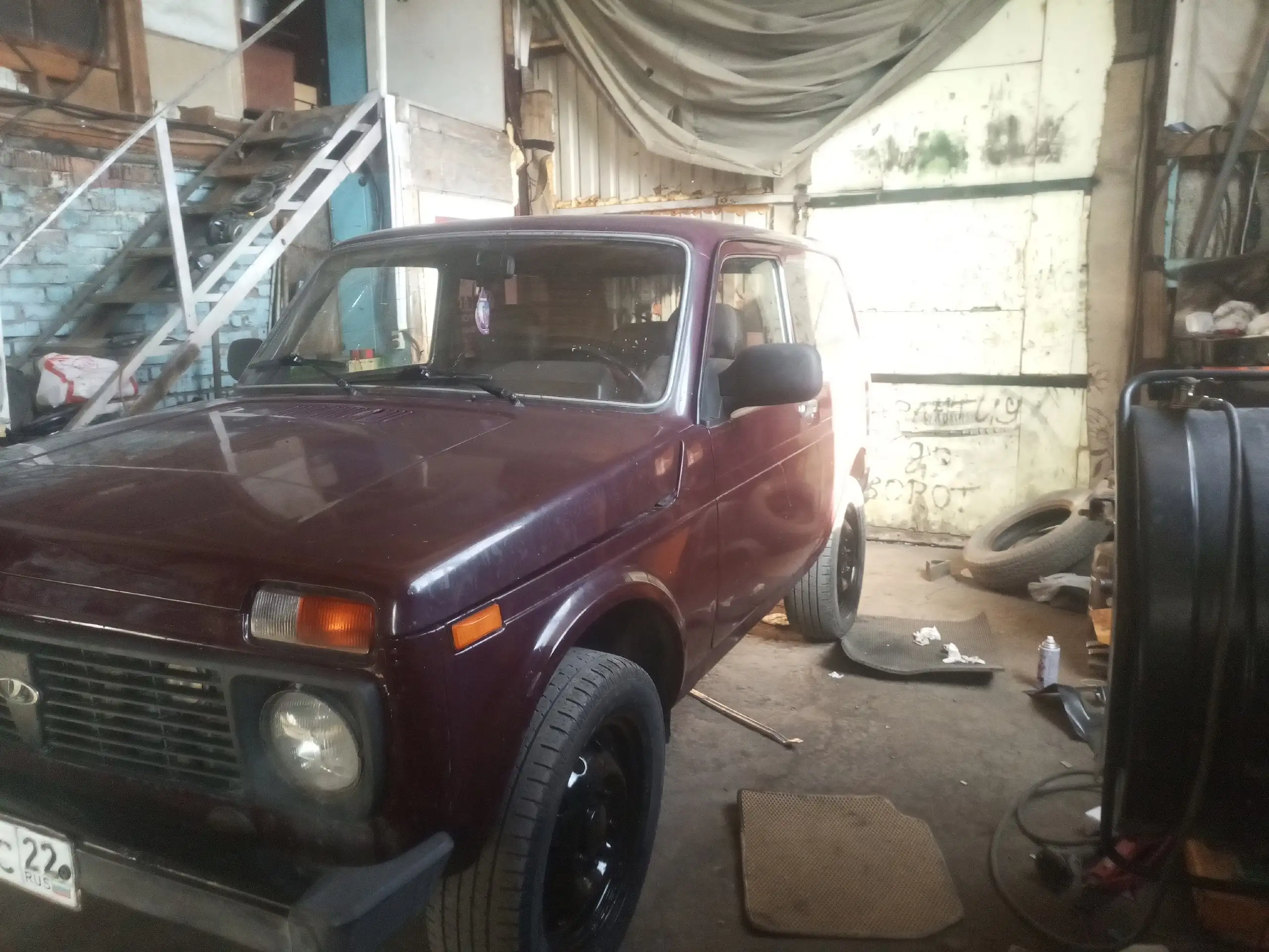 Продам Ниву 2010 года - Авто в Омск