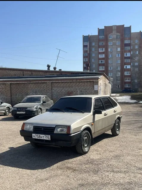 Продажа автомобиля ВАЗ 2109 2001 года - Авто в Омск