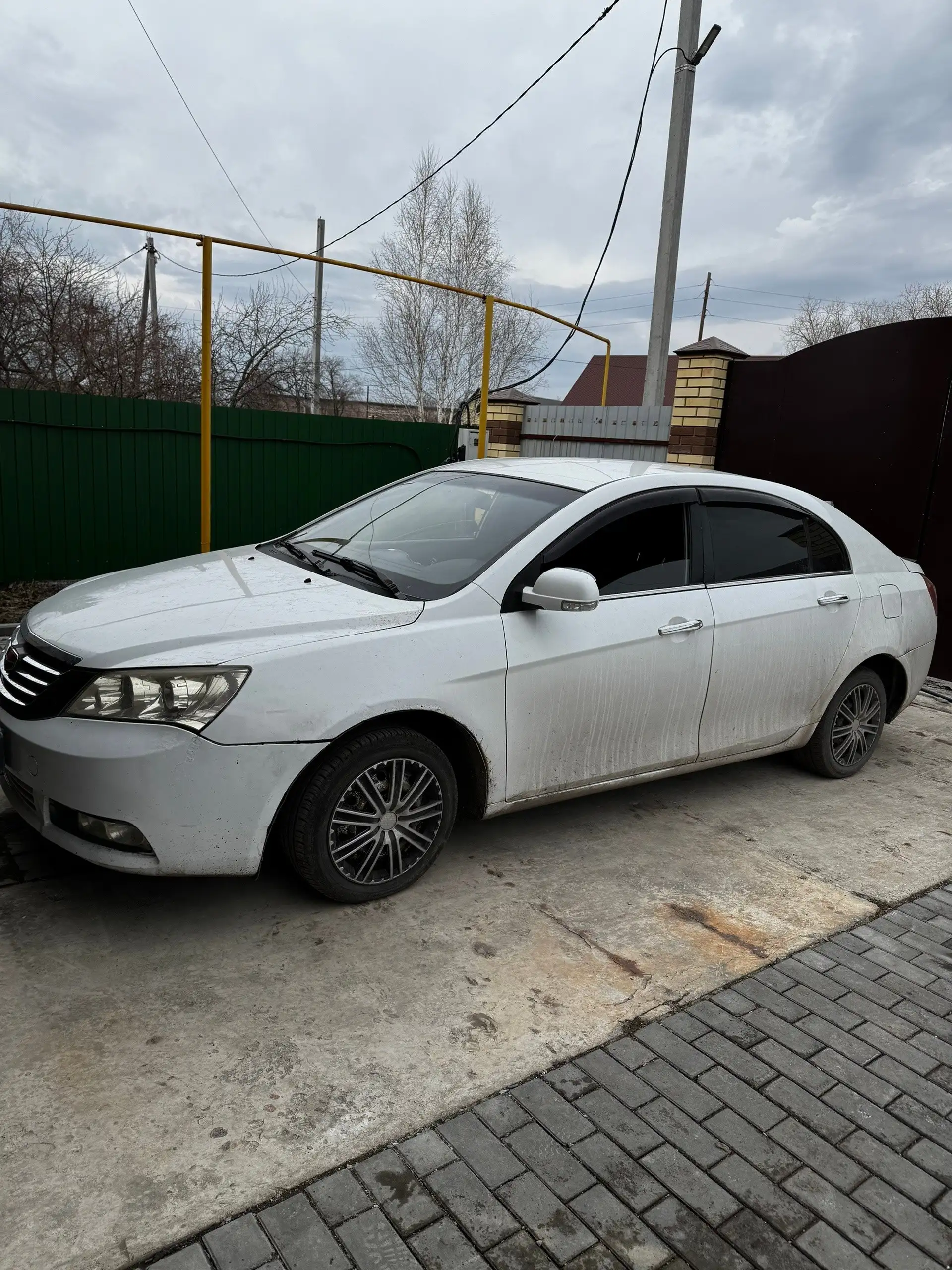 Продажа автомобиля Geely Emgrand EC7 2014 года - Легковые автомобили (Авто) в Омск