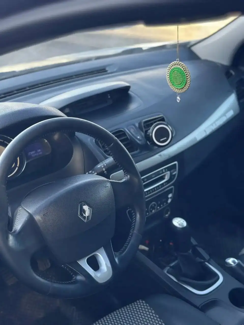 Продажа автомобиля Toyota Camry 2012 года с полным оснащением - Легковые автомобили (Авто) в Казань