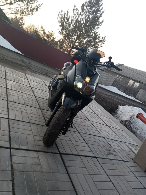 Продам скутер в хорошем состоянии - Грузовики и спецтехника в Омск