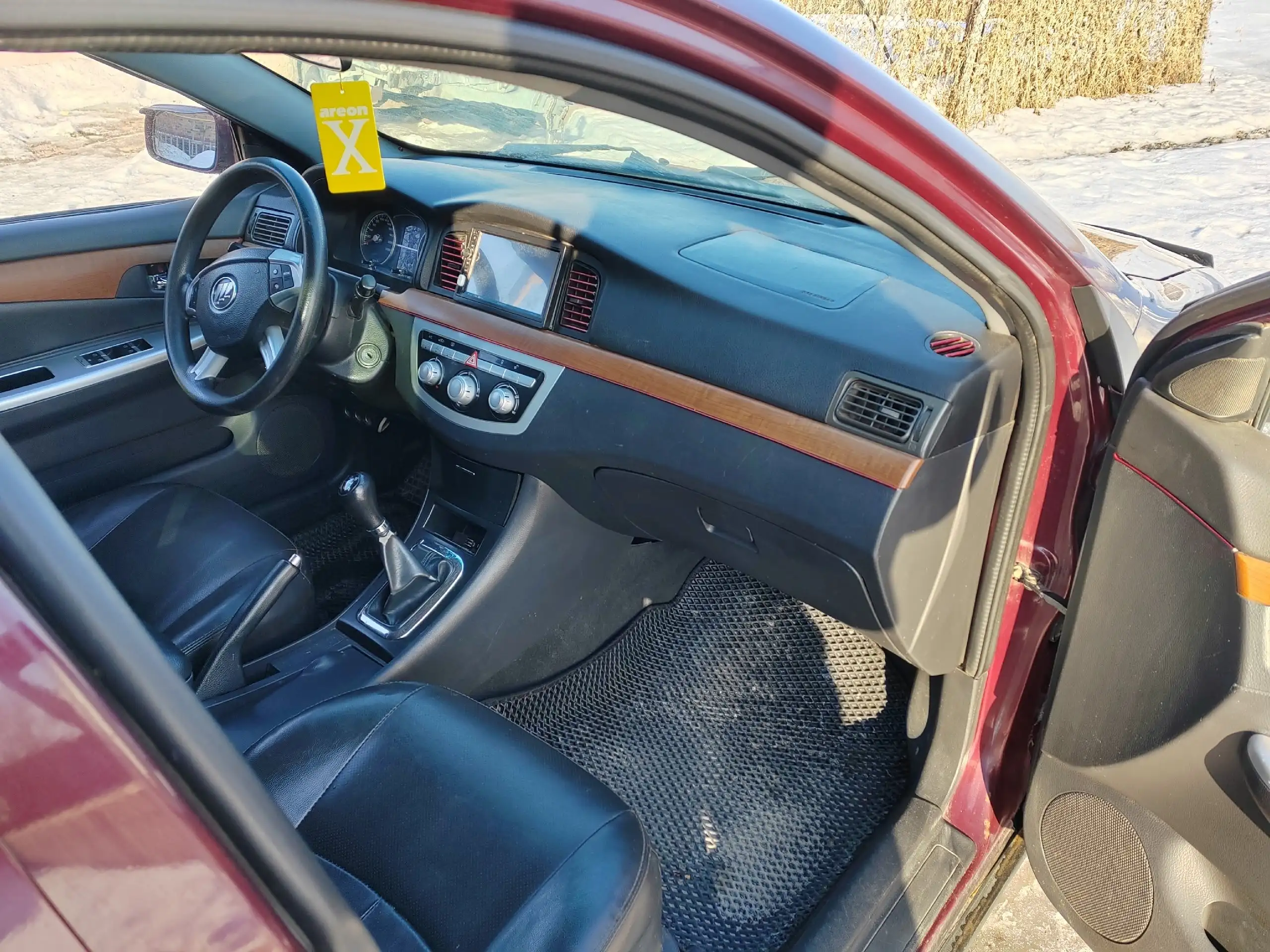 Продажа Лифан Солано 2012 года - Легковые автомобили (Авто) в Омск