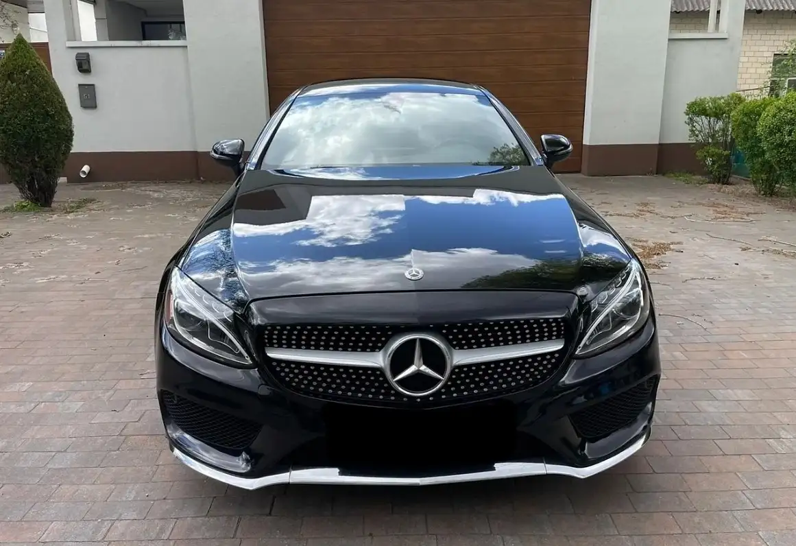 Mercedes-Benz C-Class 2017 - Легковые автомобили (Авто) в Омск