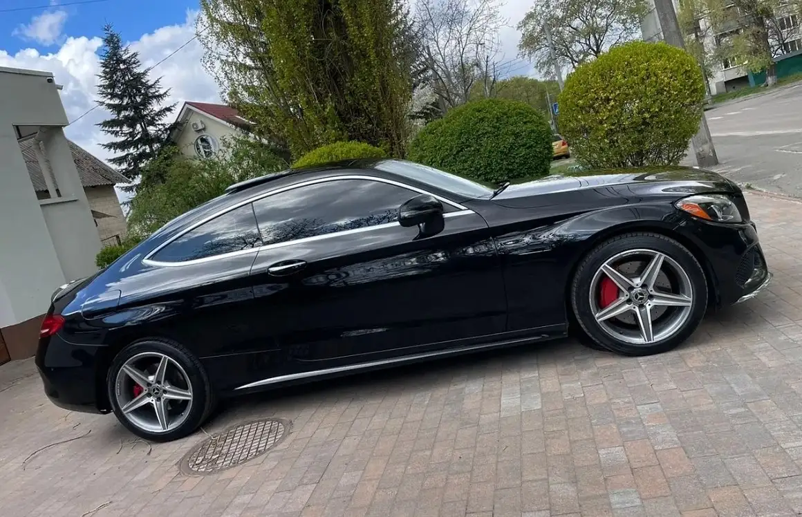 Mercedes-Benz C-Class 2017 - Легковые автомобили (Авто) в Омск