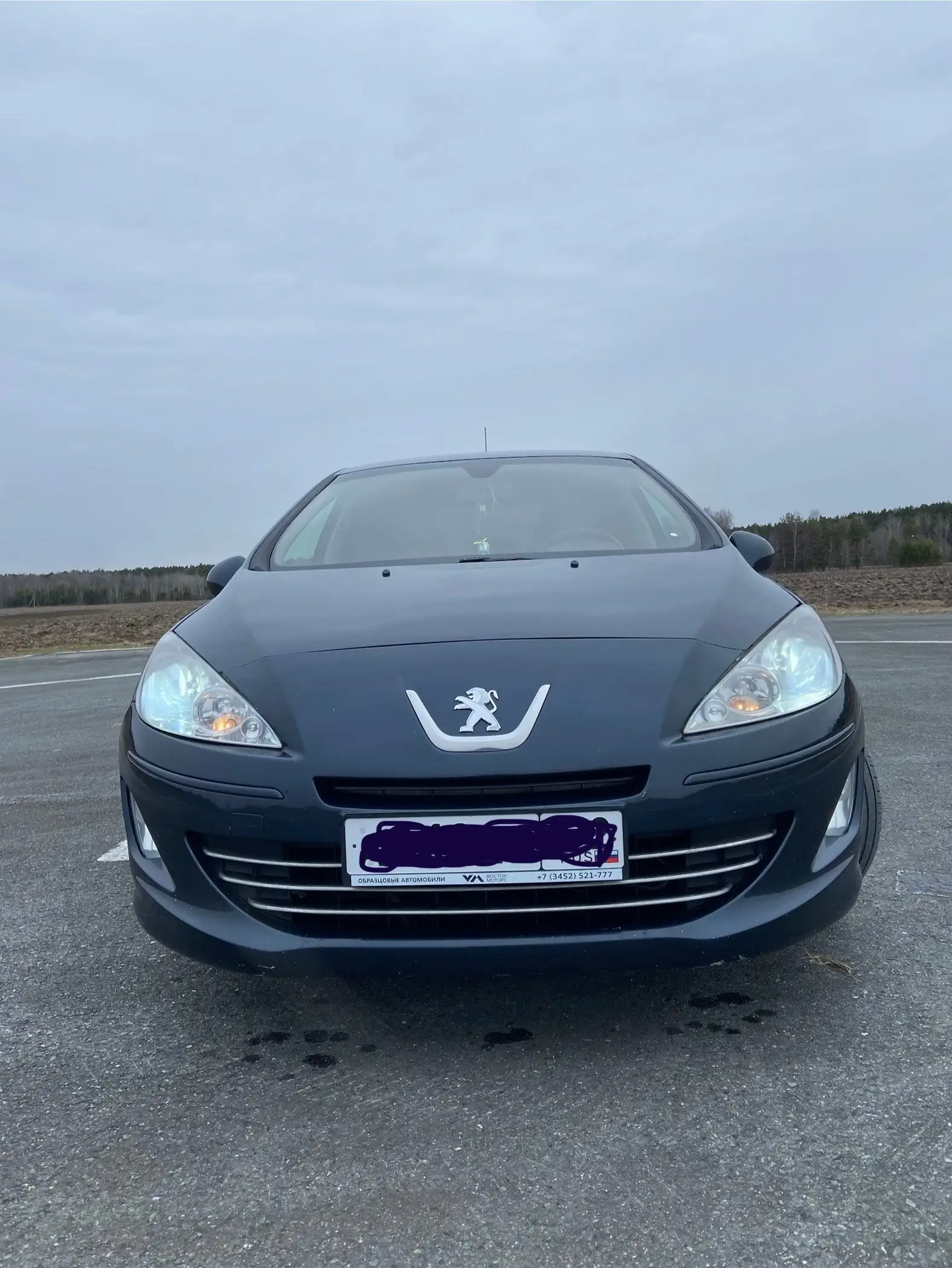 Peugeot 408, 1.6 120 л.с. 2012 г.в. с пробегом 246000 км - Авто в Омск