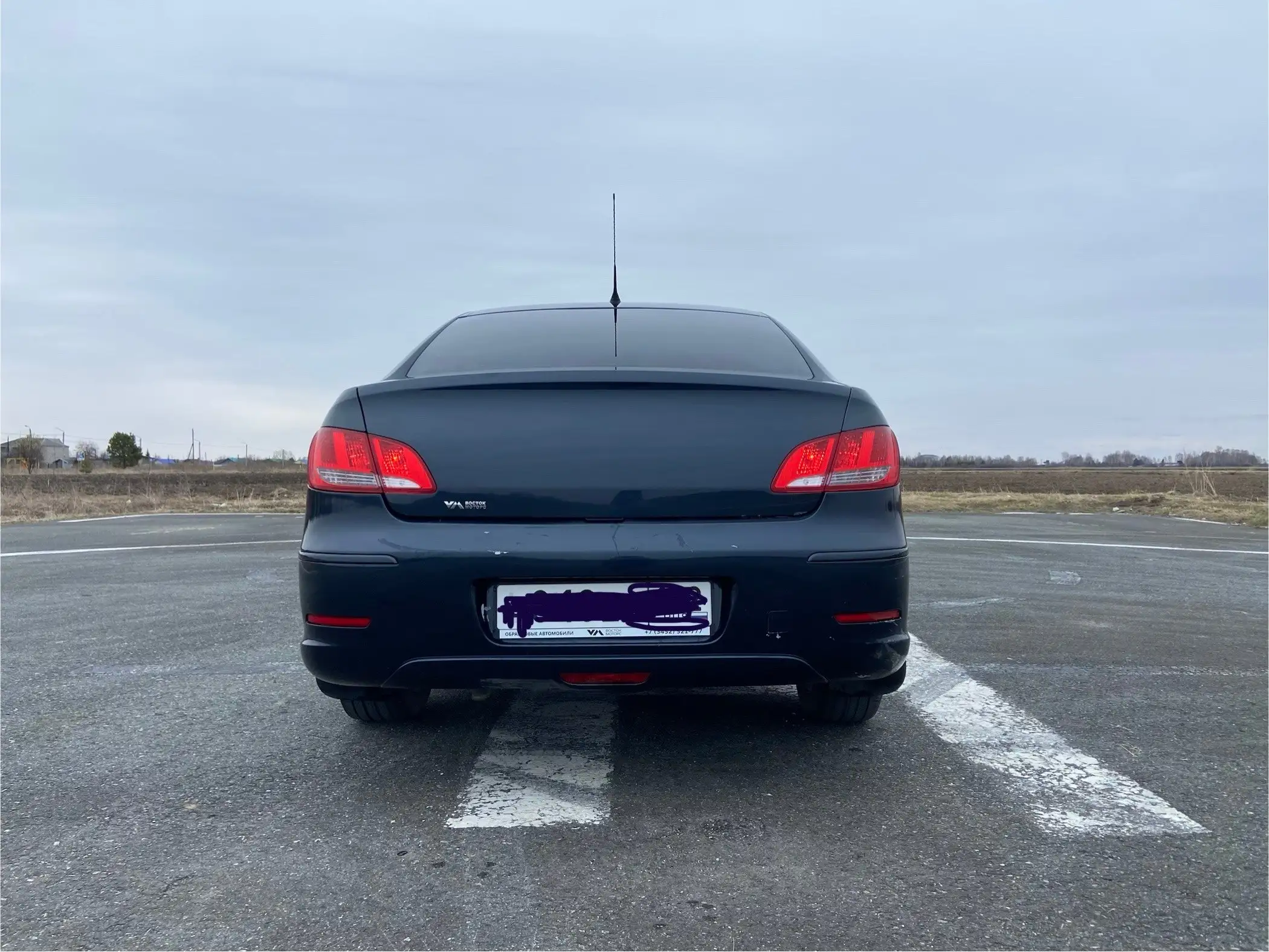 Peugeot 408, 1.6 120 л.с. 2012 г.в. с пробегом 246000 км - Авто в Омск