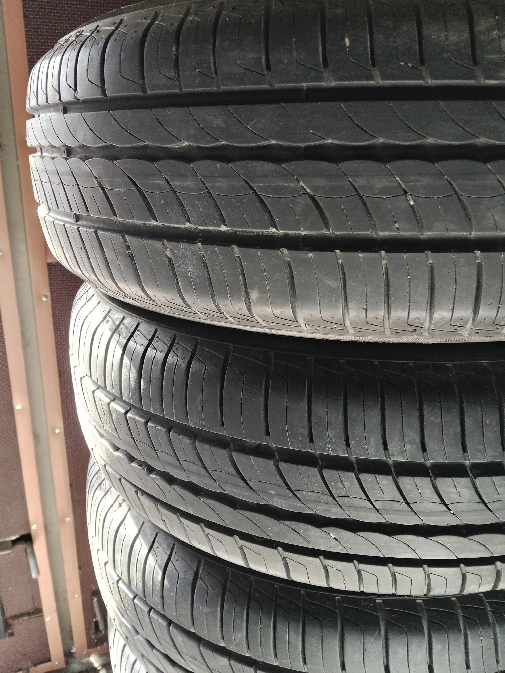 Продам шины Pirelli Cinturato p1 Verde R15 - Шины и диски (Авто) в Омск