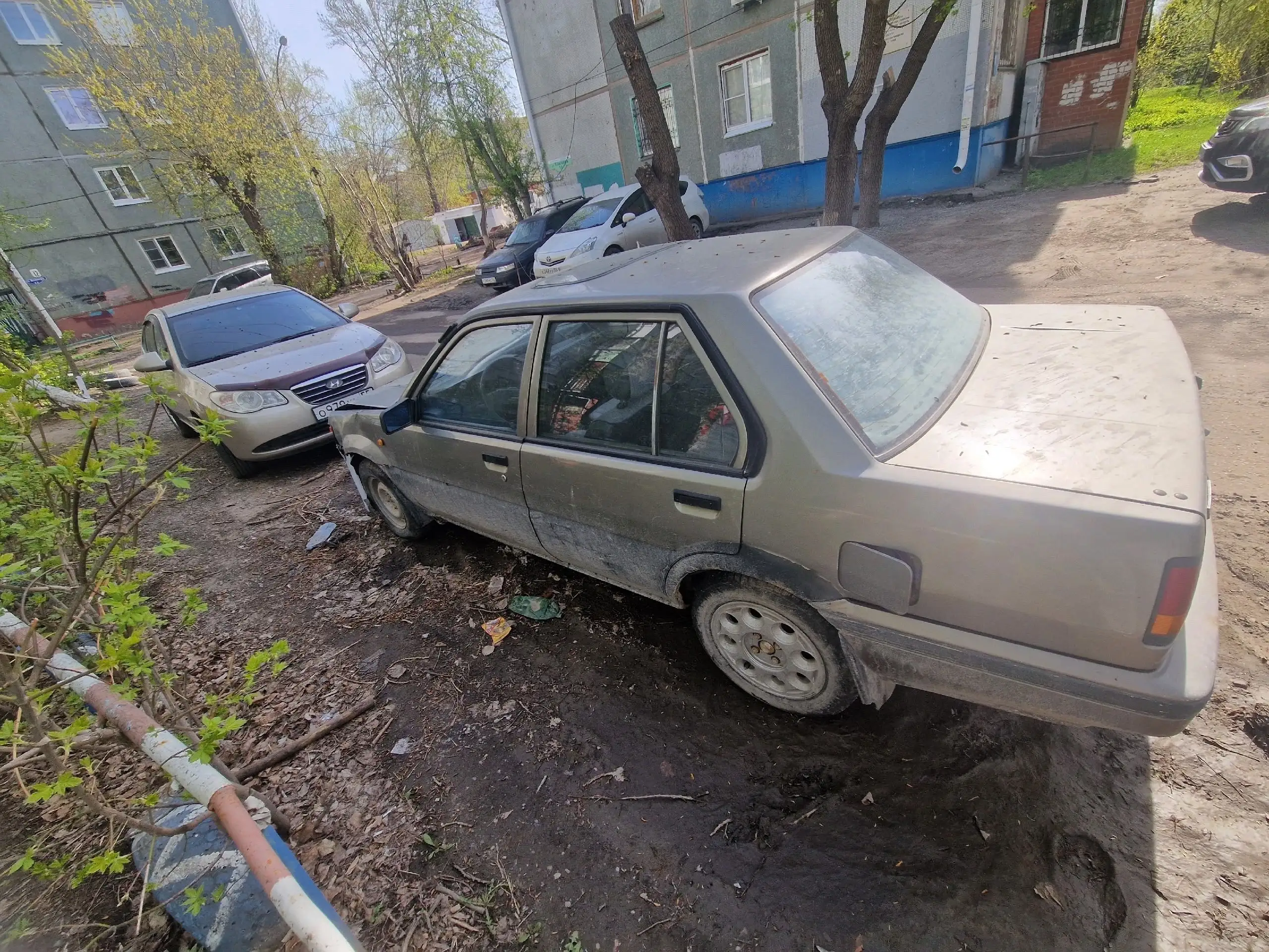 Nissan Sunny на ходу с люком - Легковые автомобили (Авто) в Омск