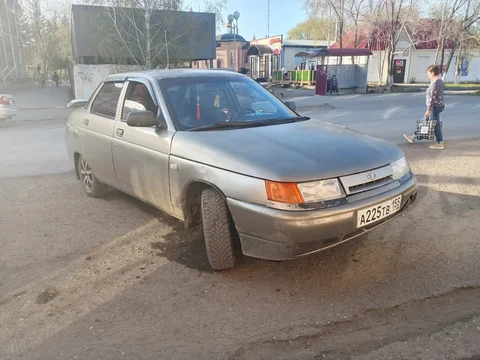 Продам ВАЗ 2110 2002 г.в. - Автомобили с пробегом в Омск