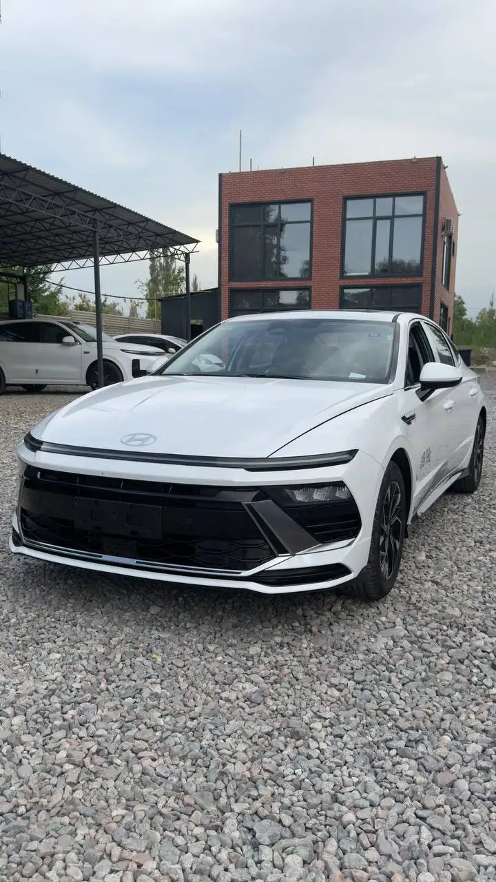 Hyundai Sonata pro - Легковые автомобили (Авто) в Омск