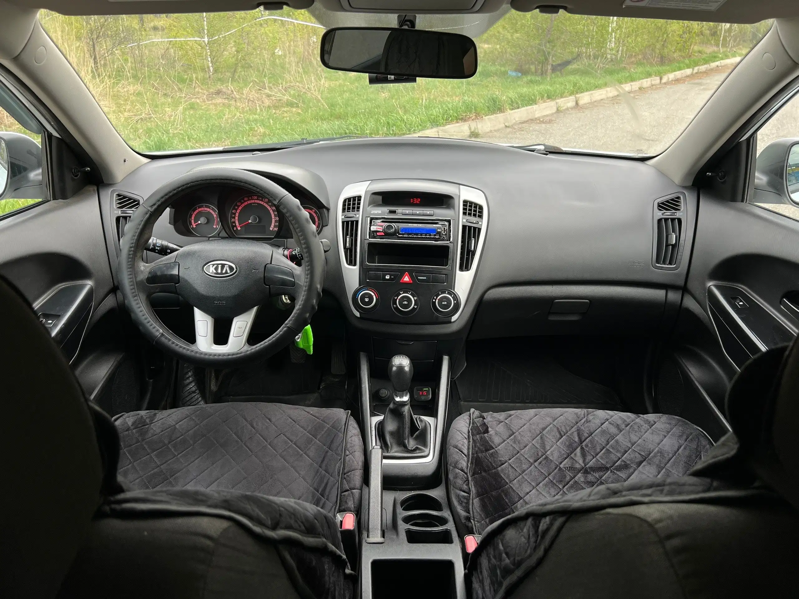KIA CEED 2010 - Легковые автомобили (Авто) в Омск