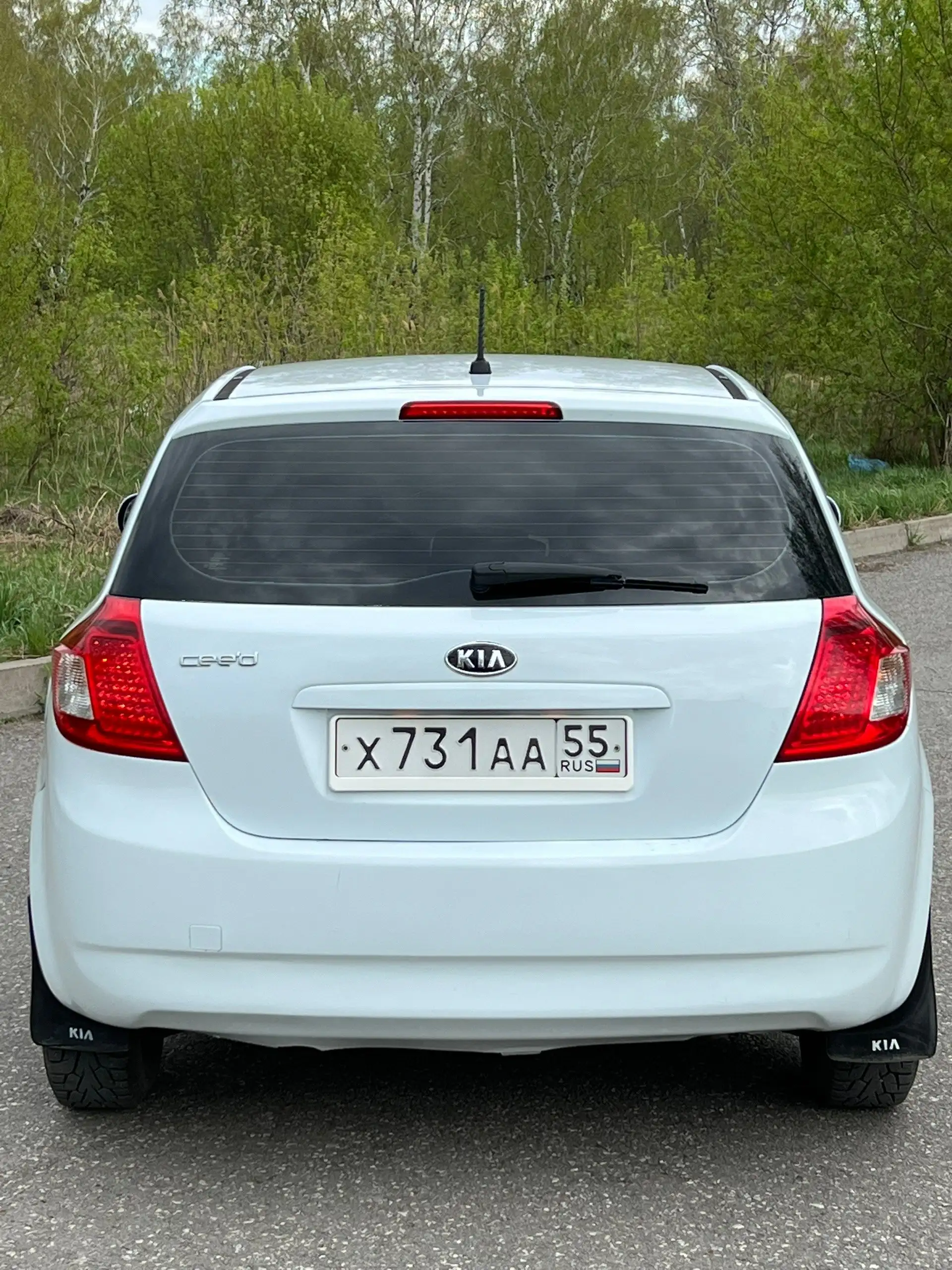 KIA CEED 2010 в хорошем состоянии - Легковые автомобили (Авто) в Омск