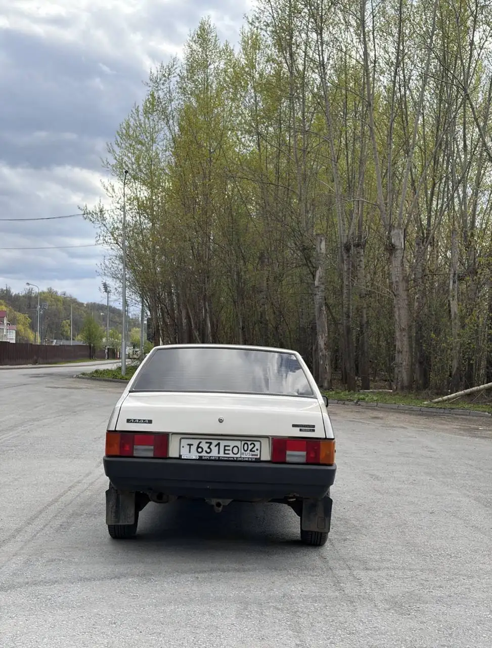 Продам ВАЗ 21099, 2000 год - Легковые автомобили (Авто) в Омск