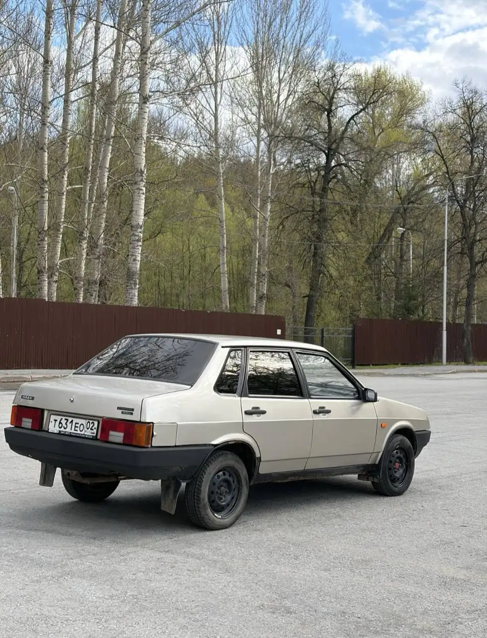 Продам ВАЗ 21099, 2000 год - Легковые автомобили (Авто) в Омск