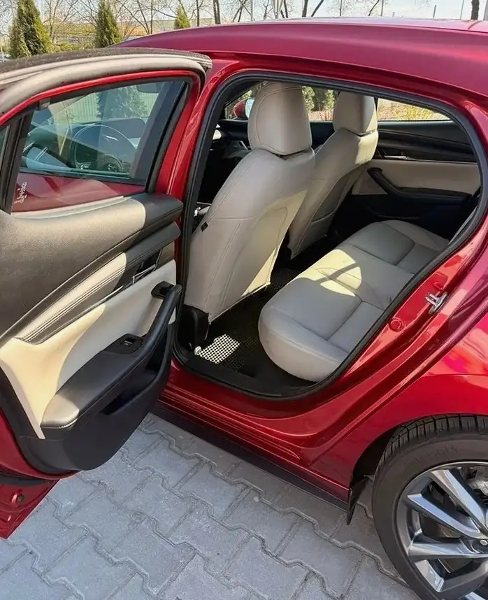Mazda 3 2021 (2.5 Skyactiv) - Легковые автомобили (Авто) в Омск