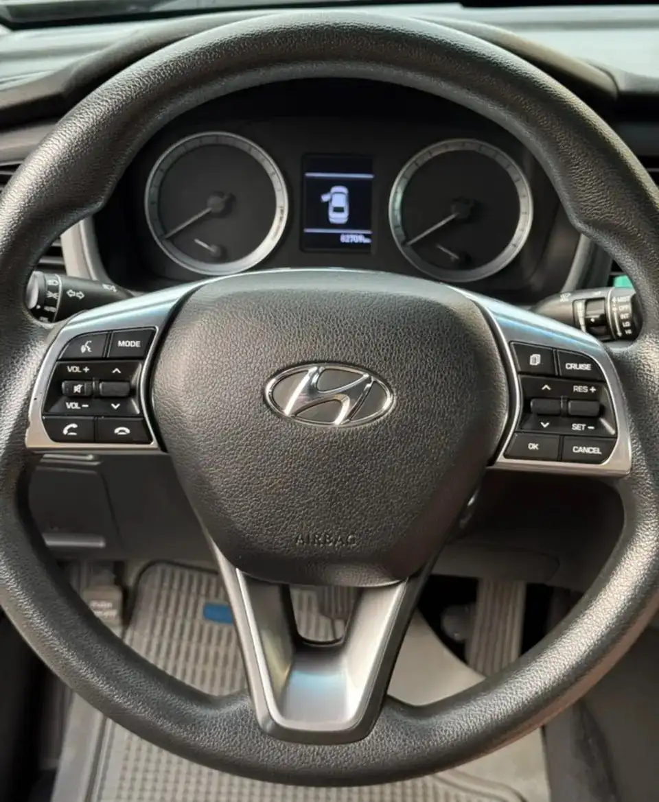Hyundai Sonata 2017 - Легковые автомобили (Авто) в Омск