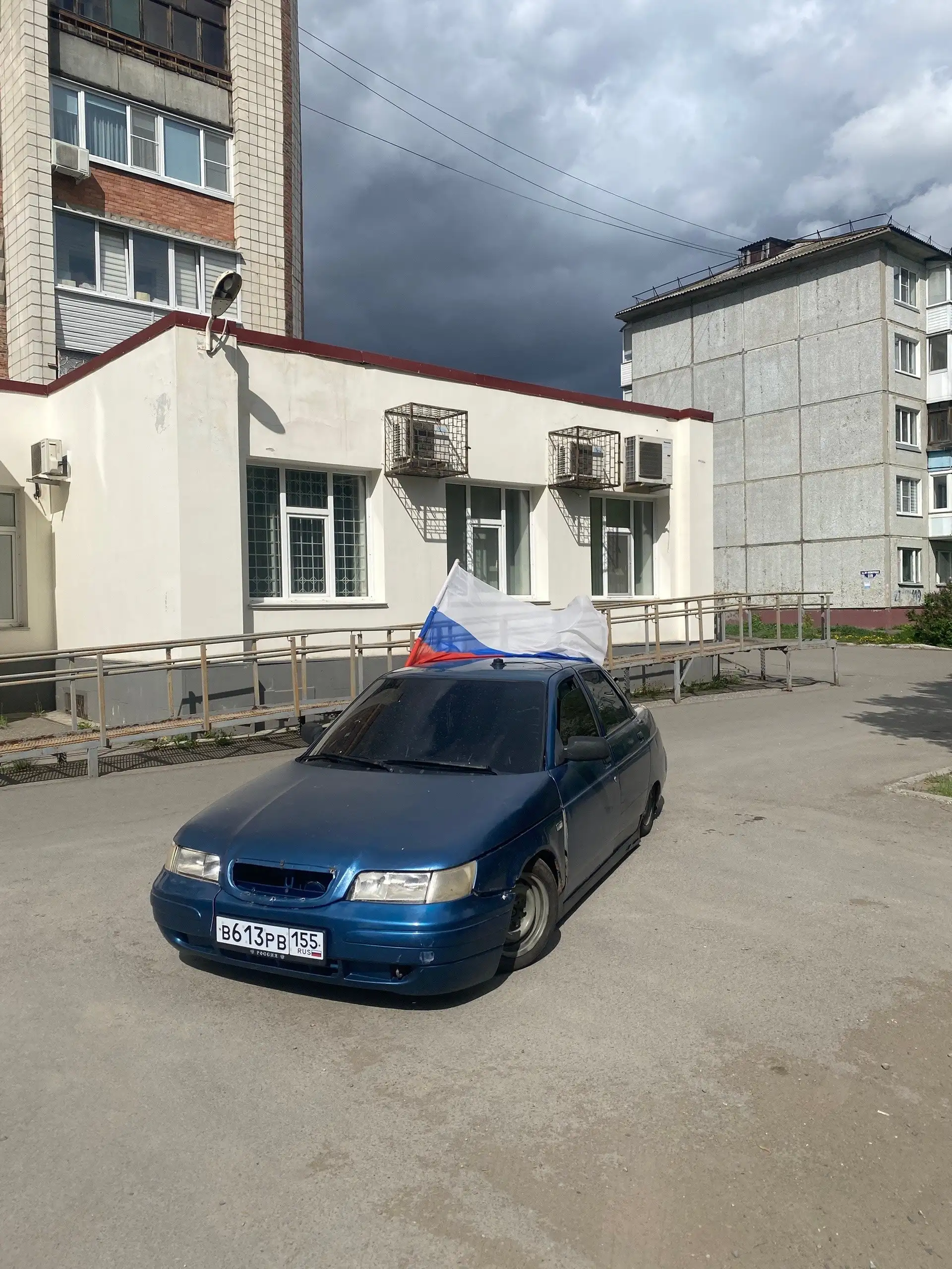 Продажа автомобиля с улучшениями - Запчасти (Авто) в Омск