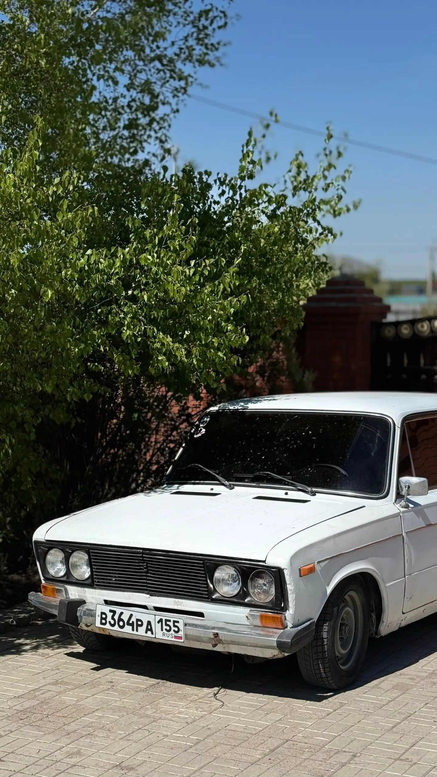Автомобиль 1999 года - Авто в Омск