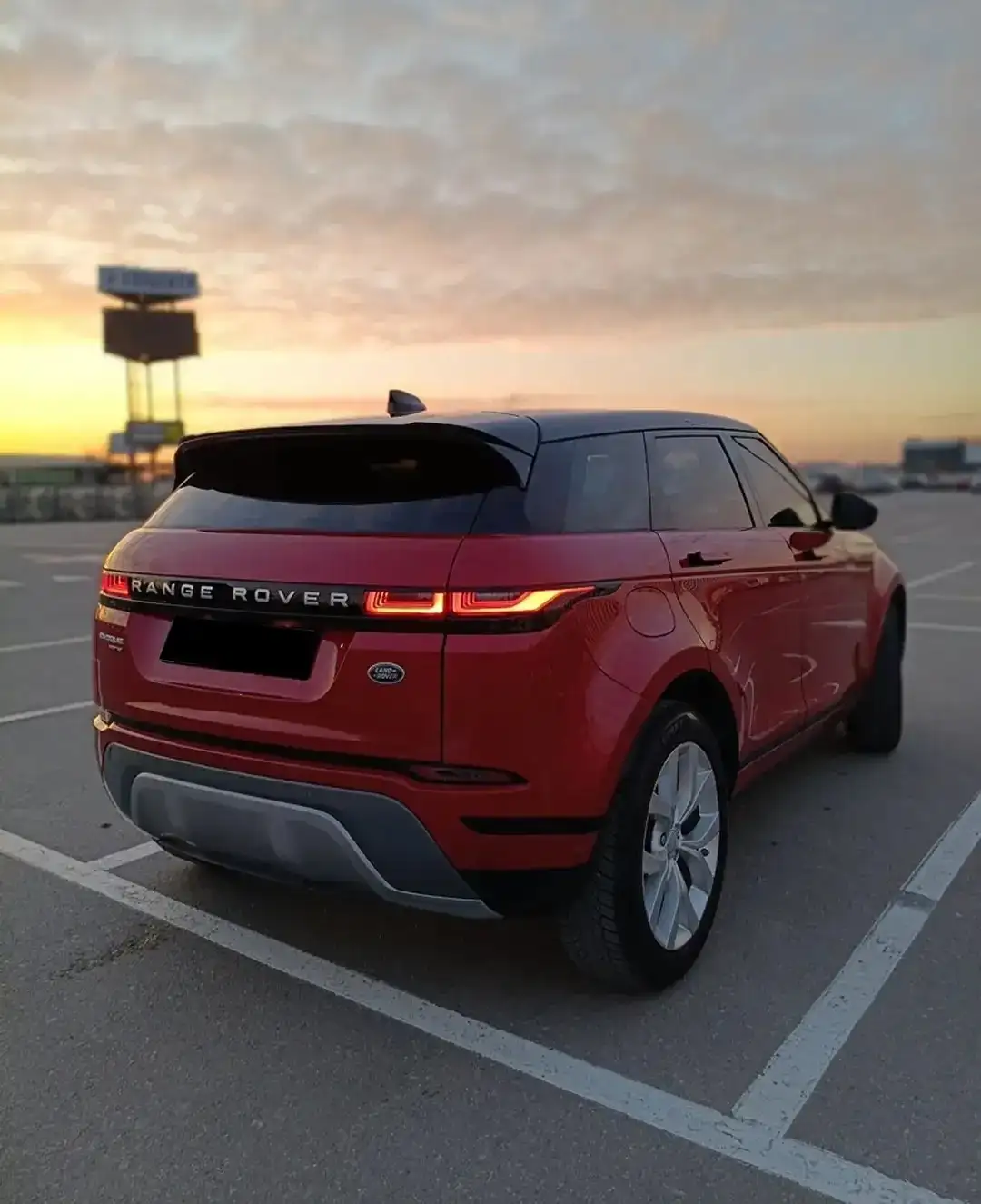 Land Rover Range Rover Evoque 2020 продажа - Легковые автомобили (Авто) в Омск