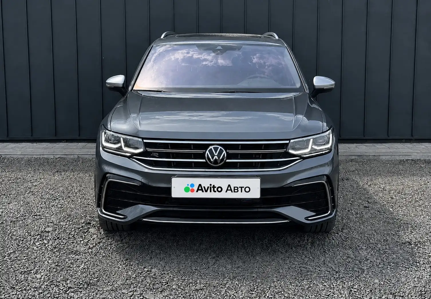 Volkswagen Tiguan Allspace 2022 - Внедорожник / Кроссовер (Авто) в Омск