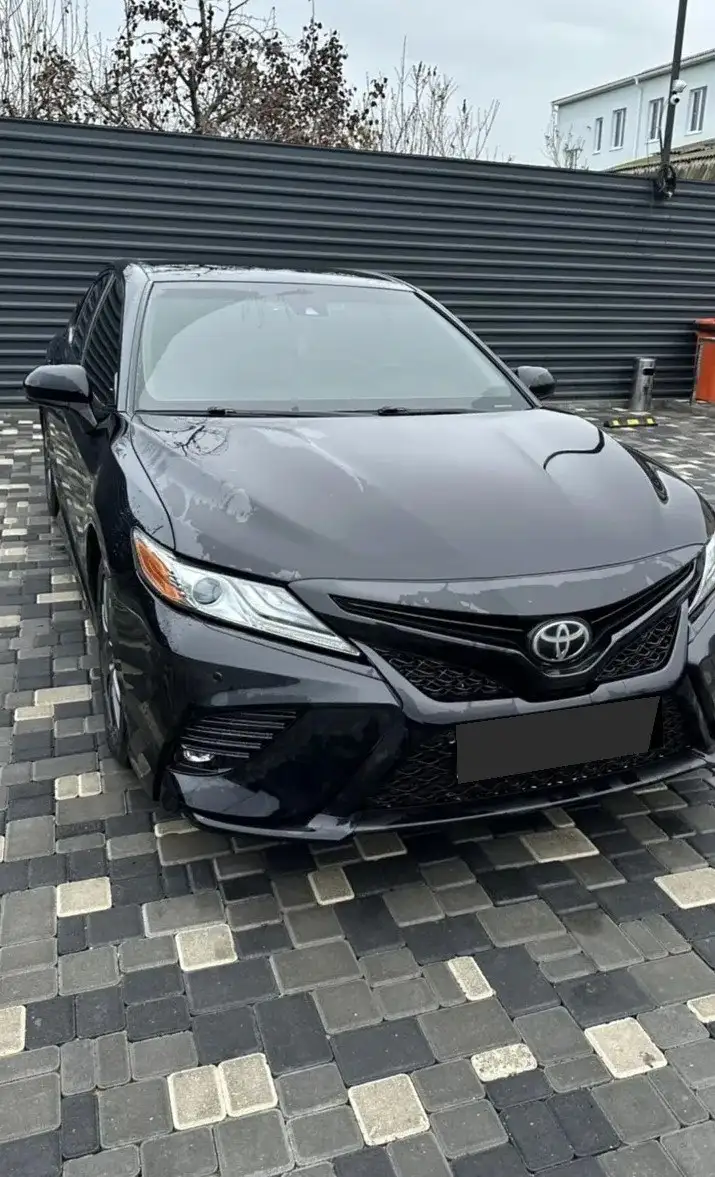 Toyota Camry 2017 - Авто в Омск