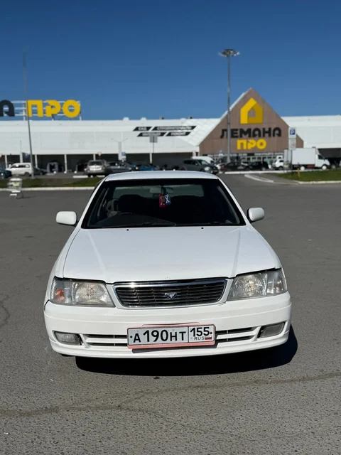 Продам Ниссан Блюберд 2000 - Авто в Омск