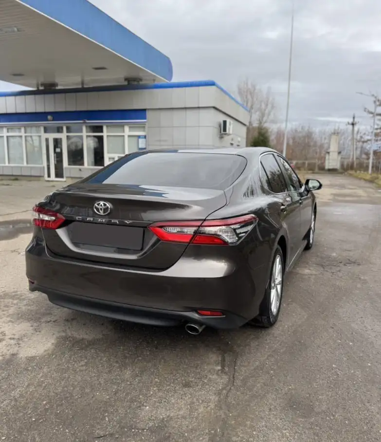 Toyota Camry 2021 - Авто в Омск