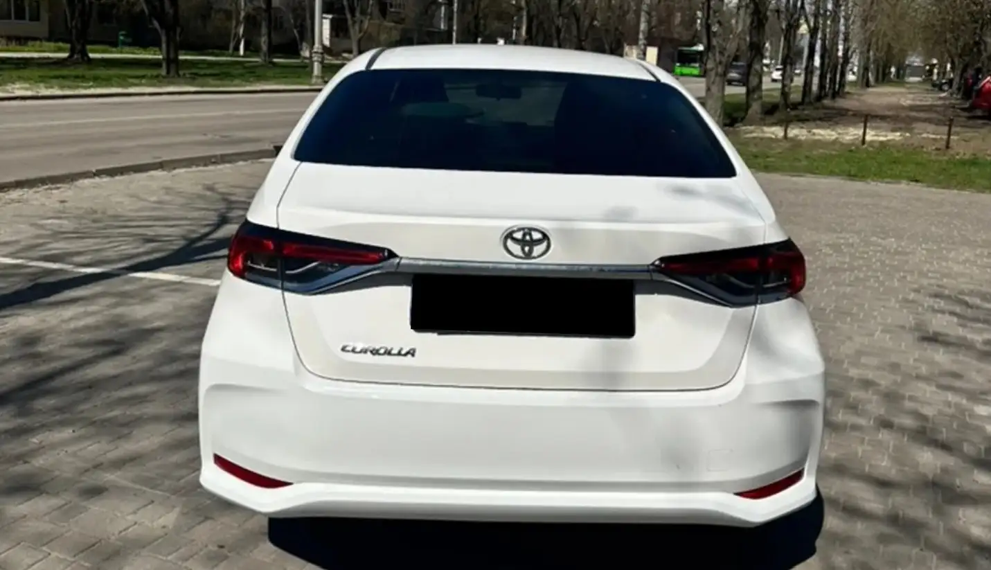 Продажа Toyota Corolla XII поколения 2019 - Легковые автомобили (Авто) в Омск