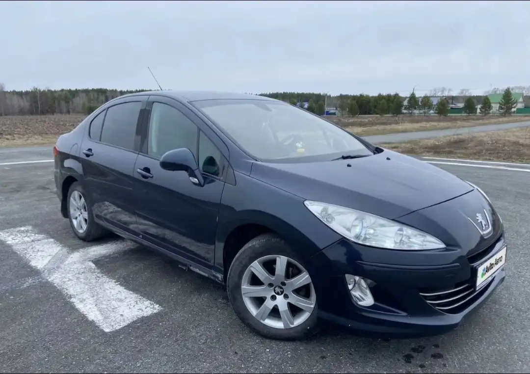 Peugeot 408 2012 года - Легковые автомобили (Авто) в Омск
