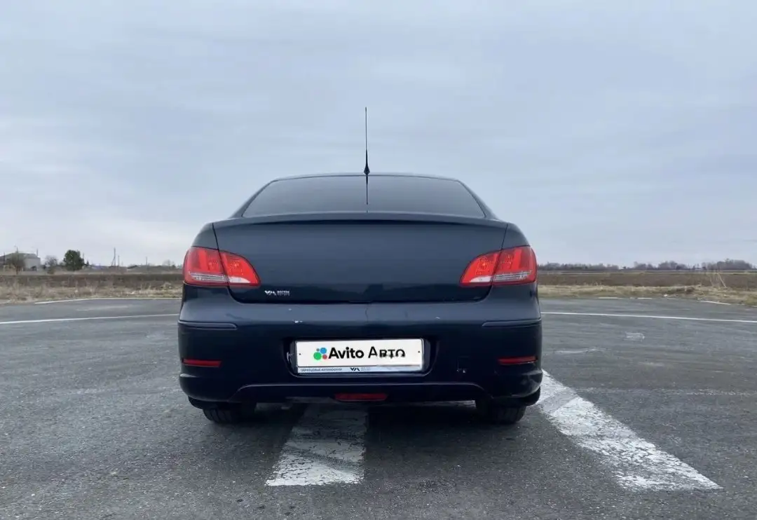 Peugeot 408 2012 года - Легковые автомобили (Авто) в Омск