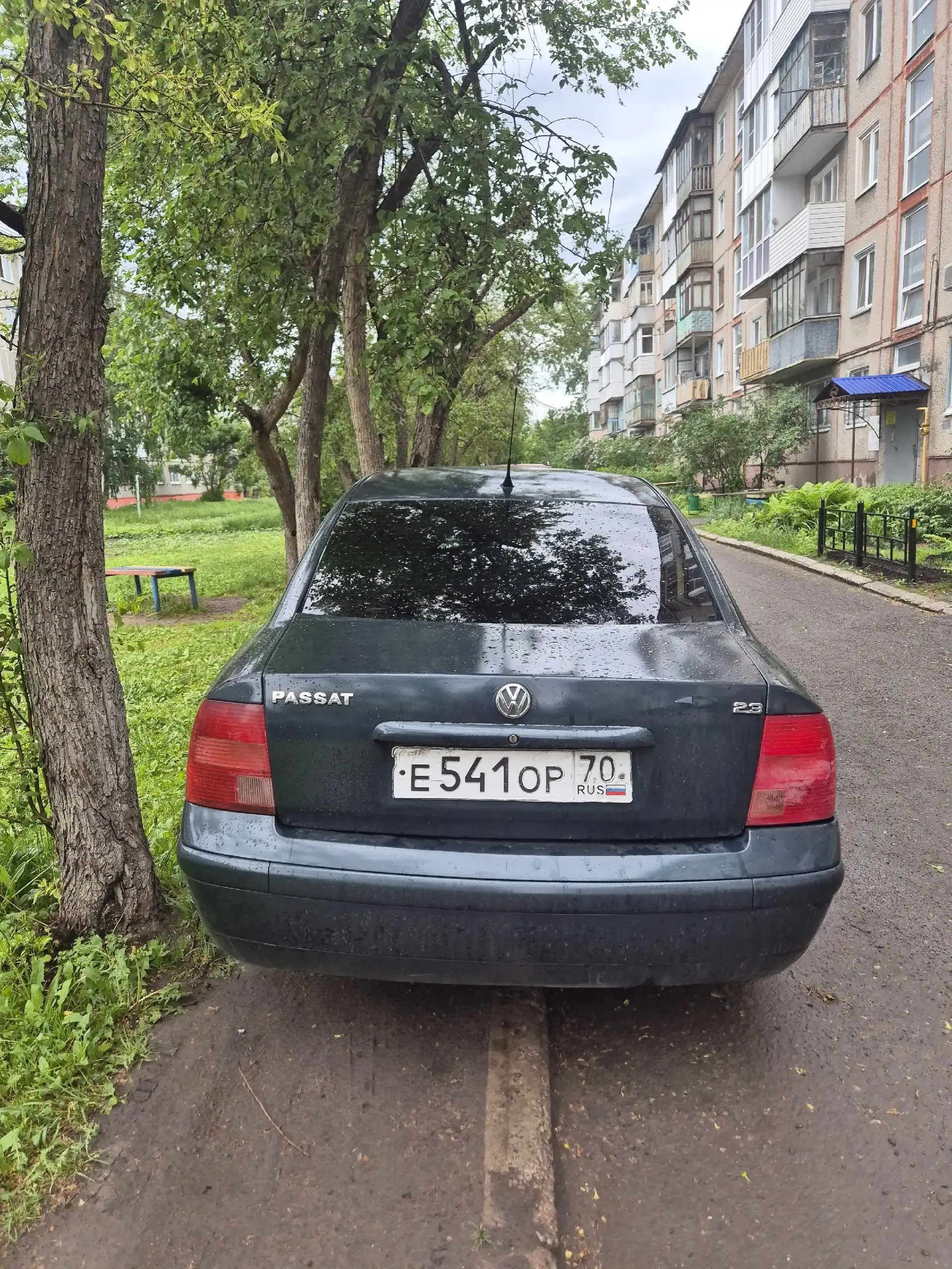 Volkswagen Passat B5 VR5 2.3 - Volkswagen Passat B5 (Авто) в Омск