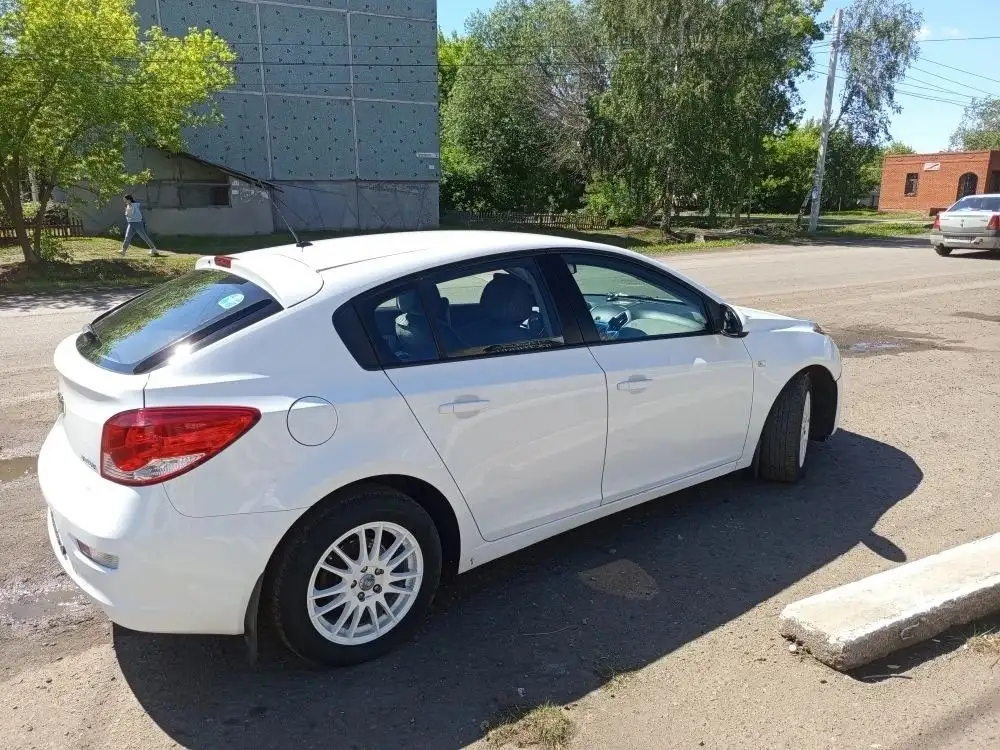 Продам авто 2013 года - Легковые автомобили (Авто) в Омск