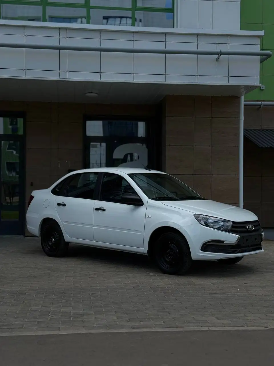 LADA GRANTA 2026 года - Легковые автомобили (Авто) в Казань