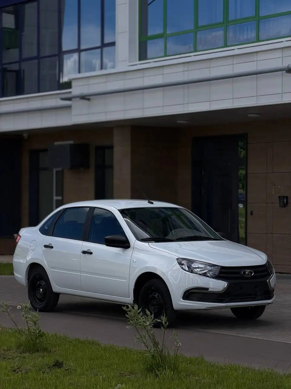 LADA GRANTA 2026 года - Легковые автомобили (Авто) в Казань