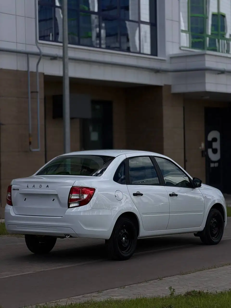 LADA GRANTA 2026 года - Легковые автомобили (Авто) в Казань